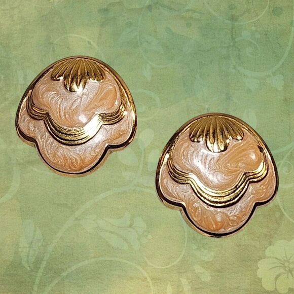 Vtg Enamel Peach Clip On Earrings Woman' Jewelry 80's Goldtone Retro Swirl Shell - Picture 3 of 11